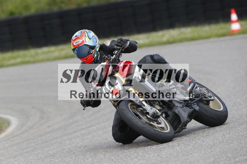 /15 13.05.2025 Max Racing ADR/Gruppe rot/44